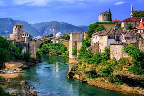 mostar-bosnia-Herzegovina-shutterstock_573424564